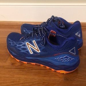 New balance shoes